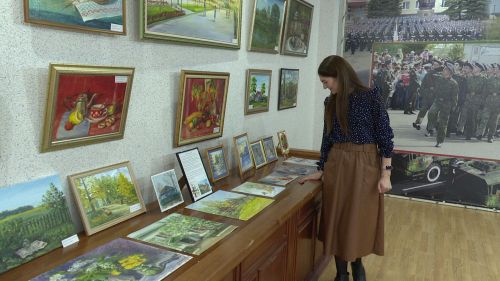В Региональном музее истории Закамья и города Нурлат открылась выставка местных художников