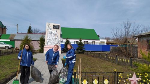 Нурлатские единороссы присоединились к Всероссийскому субботнику
