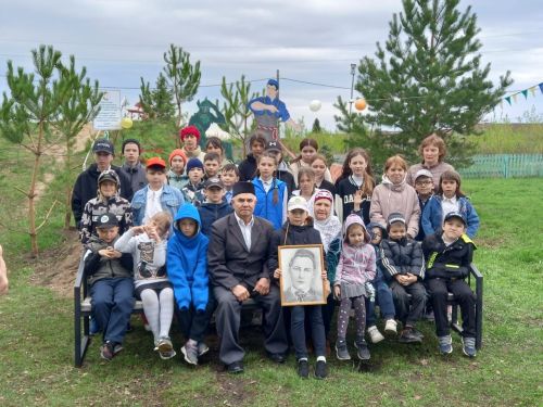 В парке села Чулпаново отметили День родного языка