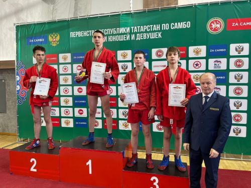 Нурлатский самбист завоевал золотую медаль на Первенстве РТ