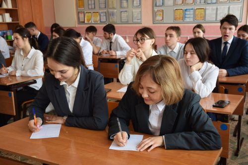 В Нурлате прошел конкурс «Автомногоборье»