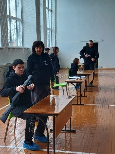 Форпостовцы Нурлата организовали соревнования по военно-прикладным видам спорта