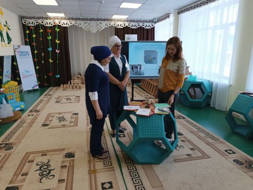 Воспитатели нурлатского детского сада «Алсу» поделились опытом работы с коллегами