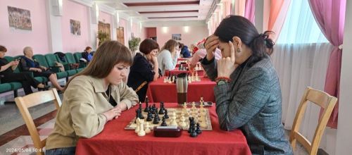 В Нурлате прошли турниры по шахматам и шашкам, посвященные Дню Победы