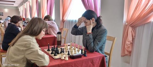 В Нурлате прошли турниры по шахматам и шашкам, посвященные Дню Победы