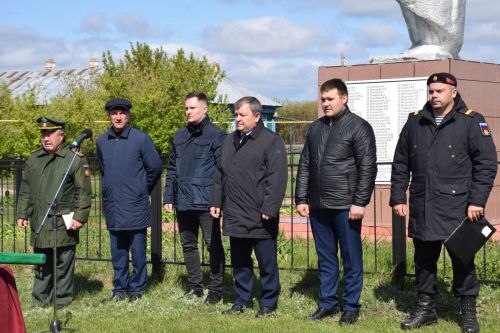 В деревне Ерыкла с почестями похоронили погибшего на СВО земляка