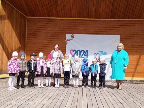 В Нурлате прошел фестиваль детского творчества «Мир детства»