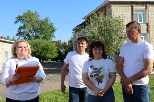 В Нурлате в знании ПДД соревновались не только дошколята, но и их родители