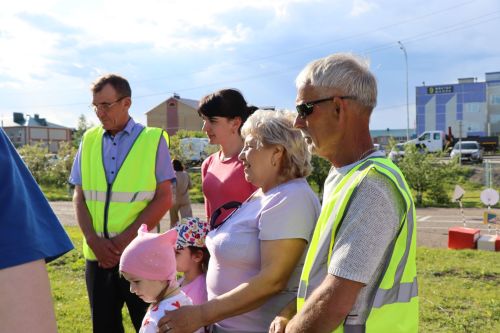 В Нурлате в знании ПДД соревновались не только дошколята, но и их родители