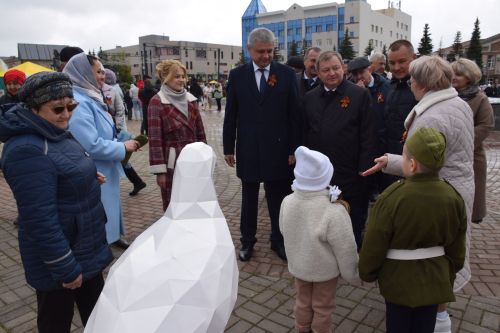 В Нурлате праздничные мероприятия прошли на центральной площади города