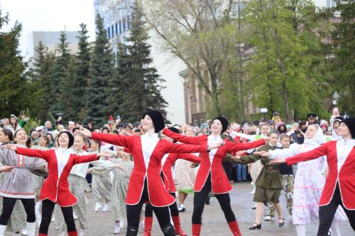 В Нурлате торжественно встретили День Победы