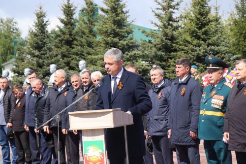 В Нурлате торжественно встретили День Победы