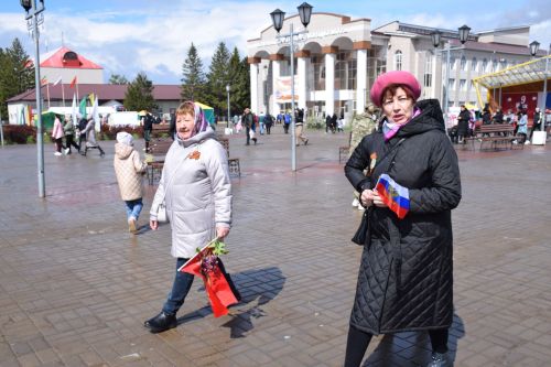 В Нурлате праздничные мероприятия прошли на центральной площади города