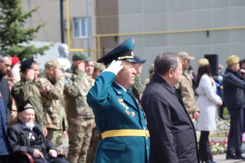 В Нурлате торжественно встретили День Победы