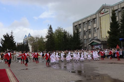 В Нурлате торжественно встретили День Победы