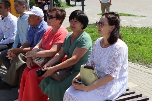 В Нурлате торжественно поздравили медицинских работников с профессиональным праздником