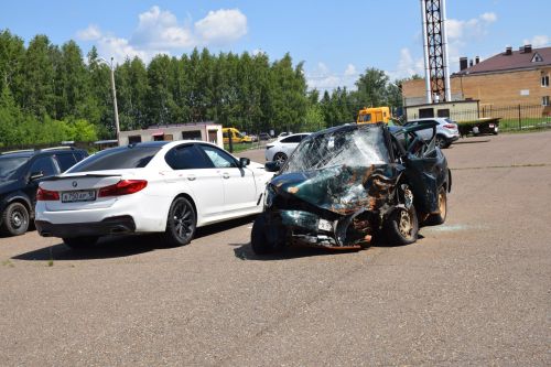 Нурлатские автоинспекторы провели встречу с мотоциклистами и школьниками
