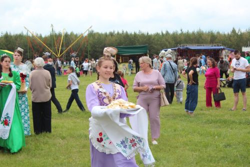 Обладательницей титула «Красавица Сабантуя-2024» в Нурлате стала Сюмбель Гильфанова