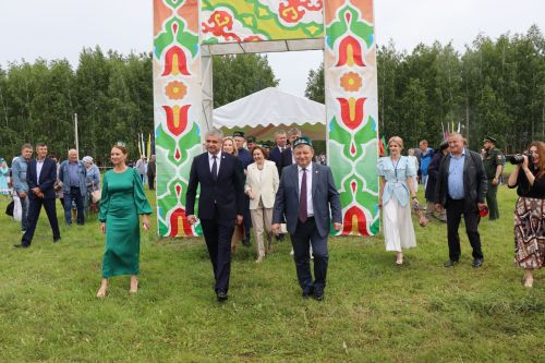 Нурлатский Сабантуй поразил яркостью красок