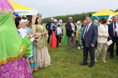 Нурлатский Сабантуй поразил яркостью красок
