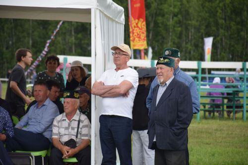 Абсолютным батыром Сабантуя в Нурлате стал Марсель Гузаиров