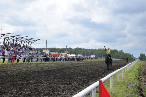 В Нурлате главный приз конноспортивных соревнований завоевал Радимир Кириллов из Чувашской Менчи