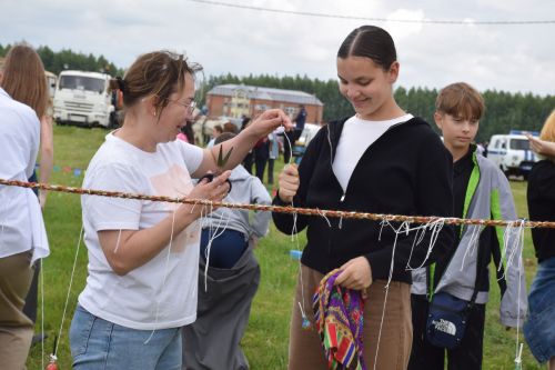 На Сабантуе в Нурлате Рифат Абдулвалиев поднялся за петухом за 30 секунд