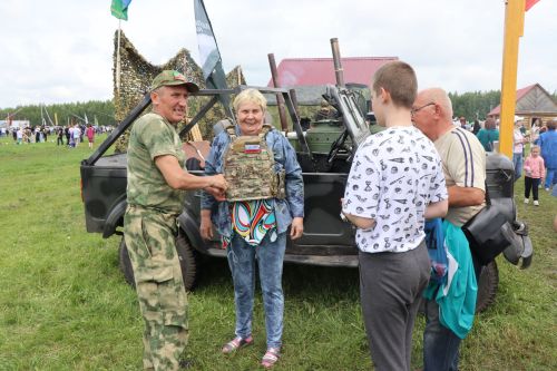 «Нурлат-информ» организовал подписку на «Дружбу» и разыграл главный приз Сабантуя – барана