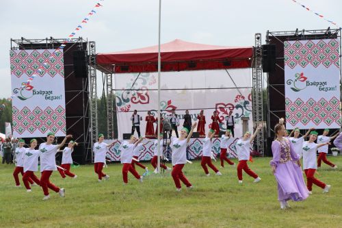 Нурлатский Сабантуй поразил яркостью красок