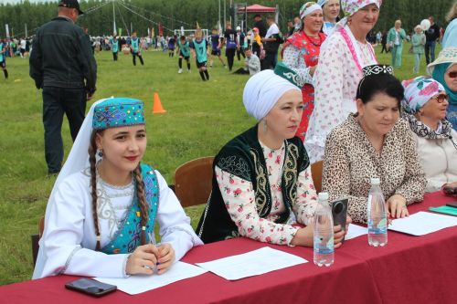 Обладательницей титула «Красавица Сабантуя-2024» в Нурлате стала Сюмбель Гильфанова