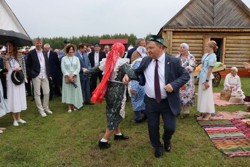 Нурлатский Сабантуй поразил яркостью красок