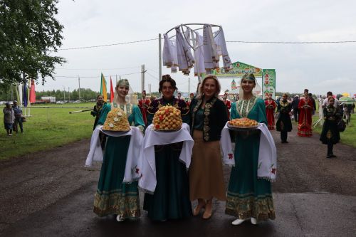 Нурлатский Сабантуй поразил яркостью красок