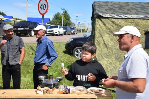 В Нурлате в Центре «Нур» прошли соревнования, посвященные ветеранам боевых действий