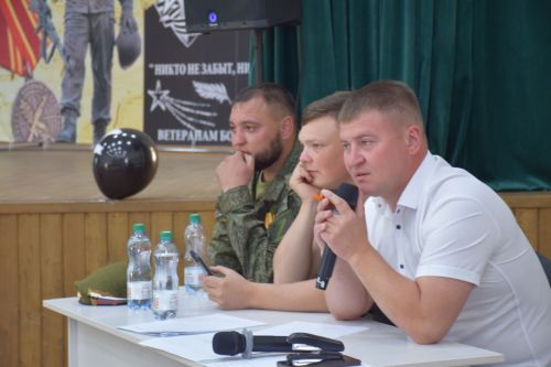 В Нурлате в Центре «Нур» прошли соревнования, посвященные ветеранам боевых действий