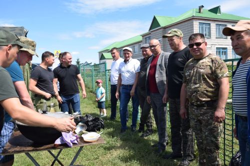 В Нурлате в Центре «Нур» прошли соревнования, посвященные ветеранам боевых действий