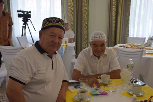 В Нурлате состоялась встреча с паломниками, вернувшимися с хаджа (фоторепортаж)