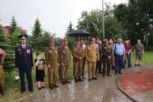 В Нурлате в День ветеранов боевых действий возложили цветы