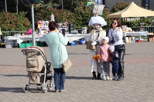 Нурлатцы отмечают День профсоюзов (фоторепортаж)