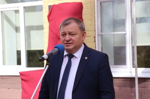 В Биляр-Озере открыли памятную доску ко 100-летию легендарного председателя колхоза