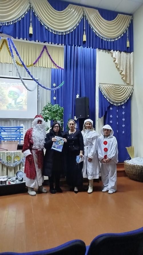 В новогоднюю ночь исполнились желания еще 16 детей Нурлатского района