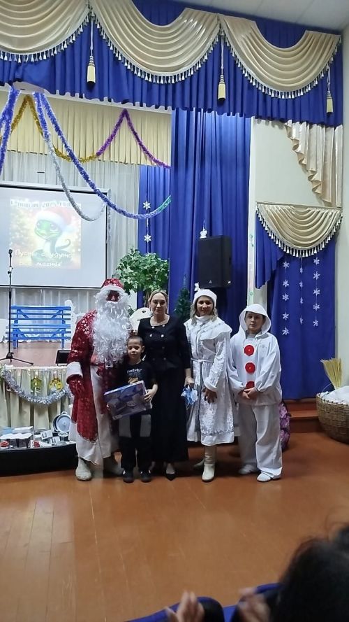 В новогоднюю ночь исполнились желания еще 16 детей Нурлатского района
