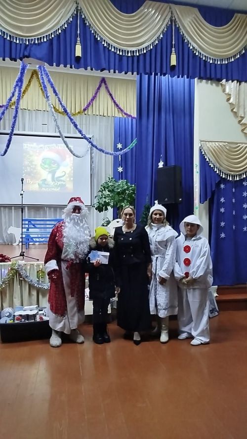 В новогоднюю ночь исполнились желания еще 16 детей Нурлатского района