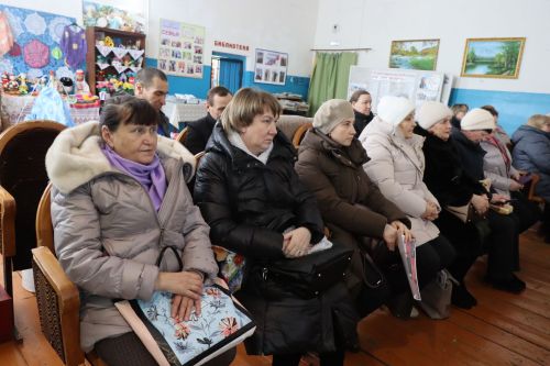 В Андреевском сельском поселении сход граждан прошел с участием Дамира Ишкинеева