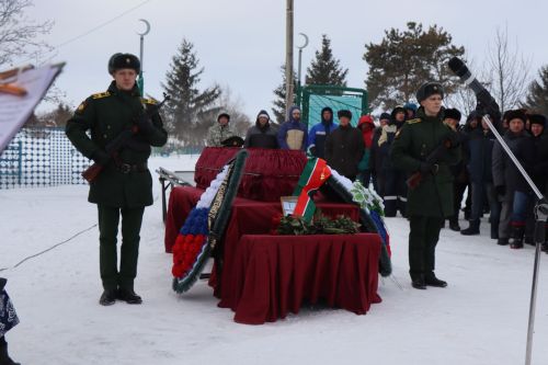Нижненурлатцы проводили в последний путь еще одного земляка - участника СВО