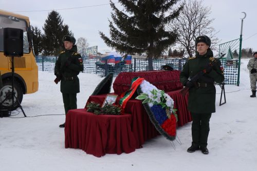 Нижненурлатцы проводили в последний путь еще одного земляка - участника СВО