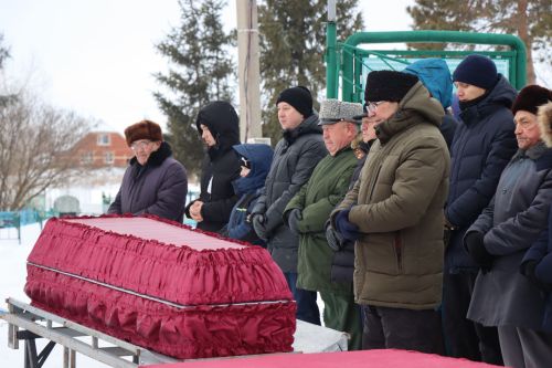 Нижненурлатцы проводили в последний путь еще одного земляка - участника СВО