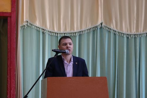В Андреевском сельском поселении сход граждан прошел с участием Дамира Ишкинеева