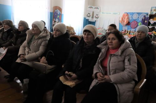 В Андреевском сельском поселении сход граждан прошел с участием Дамира Ишкинеева