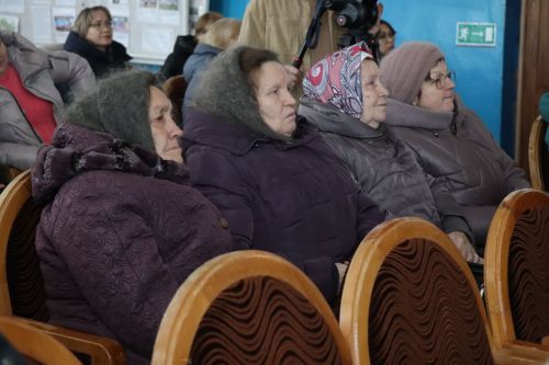В Андреевском сельском поселении сход граждан прошел с участием Дамира Ишкинеева