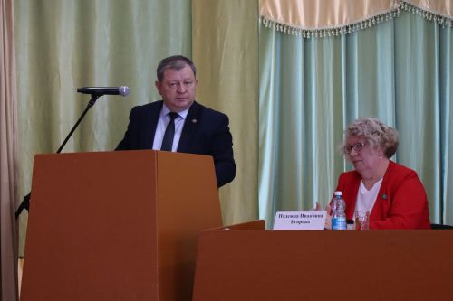 В Андреевском сельском поселении сход граждан прошел с участием Дамира Ишкинеева